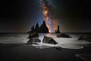 Wall Mural - milky way on the black beach of iceland