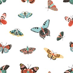 Aufkleber - Seamless pattern with gorgeous flying butterflies. Design for wallpaper or wrapping. Backdrop with beautiful moths for printing. Endless background. Hand drawn colorful flat vector illustration