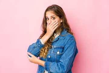 Young caucasian woman scared and afraid.