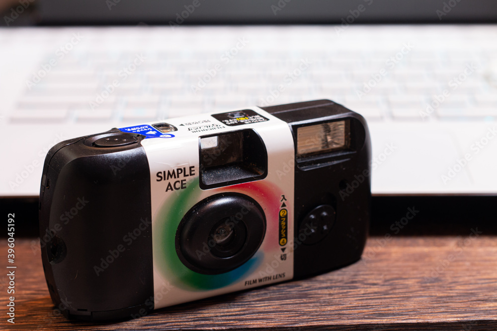 Foto de Stock FUJICOLOR 写ルンです 富士フイルムの使い捨てカメラ