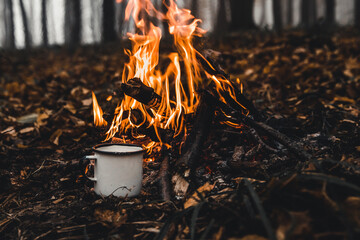 Making coffee at the stake. Make coffee or tea on the fire of nature. Burned fire. A place for fire.