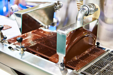 Chocolate coating confectionery equipment