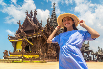 Canvas Print - Sanctuary of Truth in Pattaya