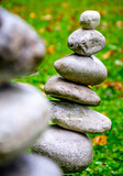 Fototapeta Desenie - stacked rocks at a park