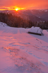 Wall Mural - winter, active vacation in the carpathians with picturesque houses and lots of snow.