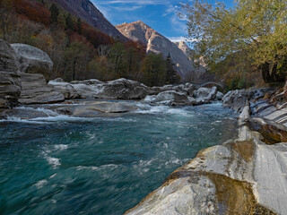 Autumn mood at the river (Verzasca, Lavertezzo)