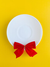 White Plate With Red Ribbon, Christmas Table 