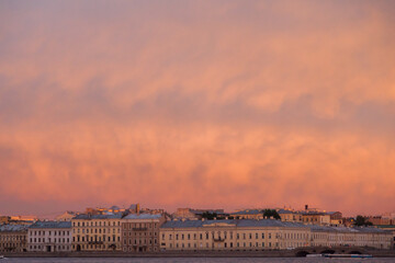 Wall Mural - Sunset cityscape of Saint PEtersburg and Neva river