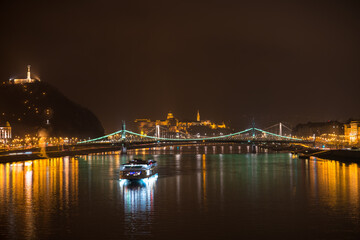 Sticker - Buda Castle and Liberty bridge illuminated at night. Night skyline of Budapest. Hungary 