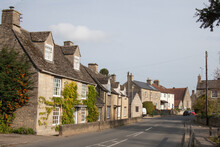Stone Cottages In Bampton, Oxfordshire, UK 10 19 2020