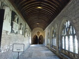 Fototapeta Na drzwi - Corridor near Chichester Cathedral