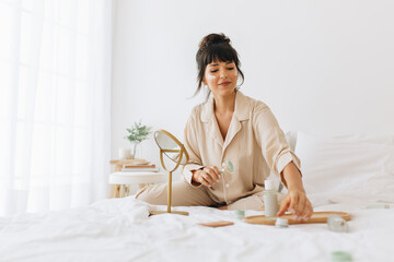 Wall Mural - beauty routine at home
