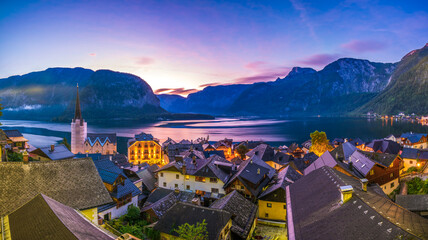 Wall Mural - Beautiful summer Alpine Hallstatt Town and lake Hallstatter at dawn. Austria