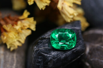 Poster - Emerald Gemstone