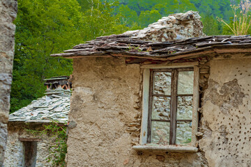 Poster - wooden house