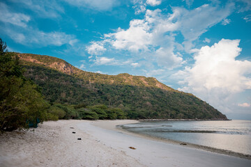 Wall Mural - beautiful landscape of seven edges ( Bay Canh island) beach at Con Dao island, Viet Nam