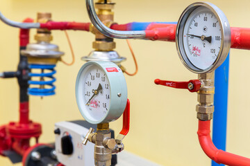 heat supply System. Pressure and heat metering devices.