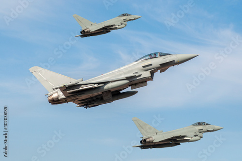 Fototapeta Reactor militar despegando