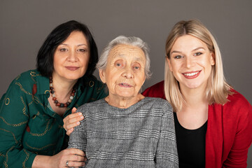 Poster - Women generations in a family