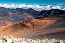 Haleakalā Crater, Haleakalā National Park, Maui, Hawaii, USA