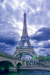  Tour Eiffel, Paris, France