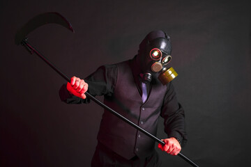 cosplay of a guy in a gas mask with glowing eyes with a black braid on a dark background