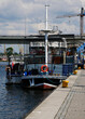 Barka zacumowana w porcie na rzece Odrze