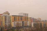 Panorama Wrocławia w pochmurny, ponury dzień.
