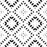 Fototapeta Do przedpokoju - Black and white texture. Abstract seamless geometric pattern.
