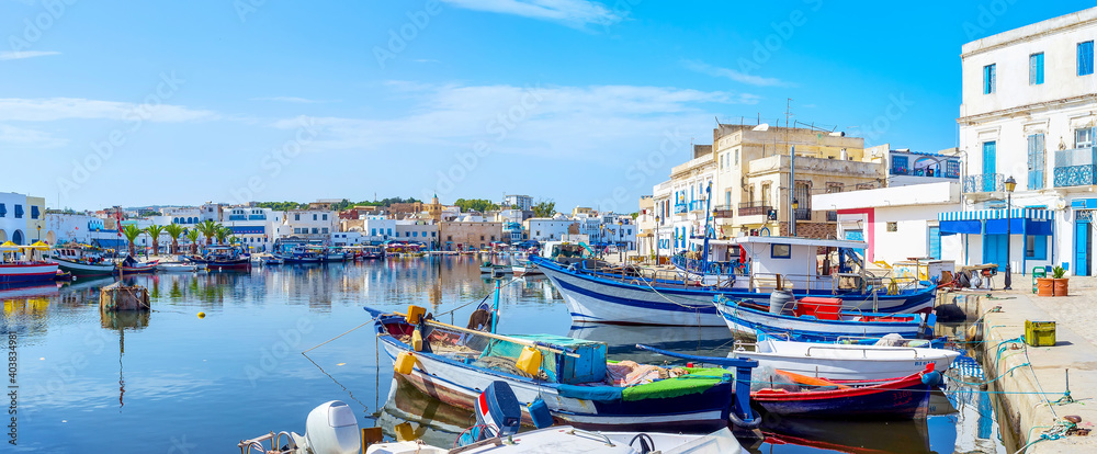 The scenic port of Bizerte, Tunisia - obrazy, fototapety, plakaty 