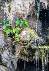 Poster - Statue de monstre du temple blanc ou Wat Rong Khun à Chiang Rai, Thaïlande