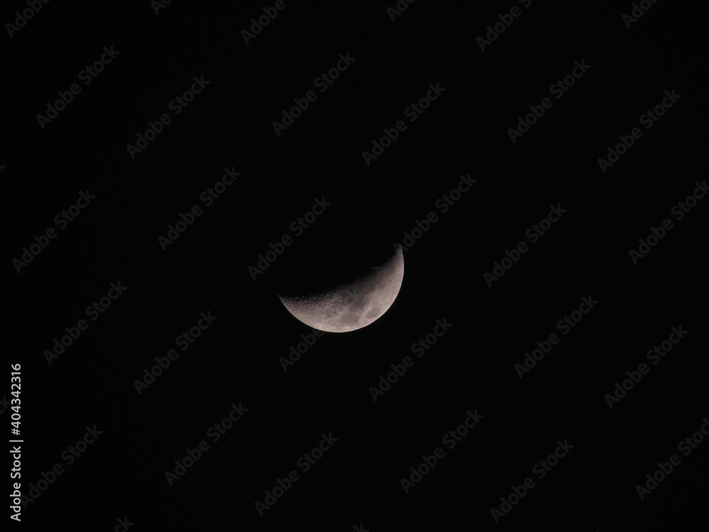 Low Angle View Of Moon In Sky At Night - obrazy, fototapety, plakaty 