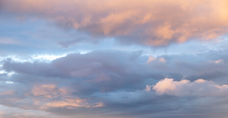 Wall Mural - beautiful sky with clouds at sunset, sky remplacement, nature background