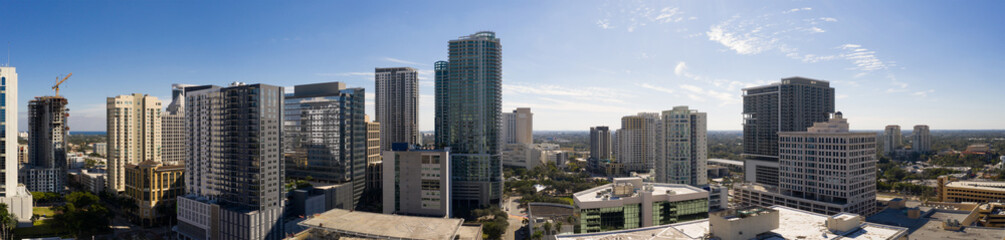 Fototapete - Aerial panorama Downtown Fort Lauderdale office and bank buildings