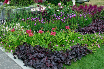 Wall Mural - Flower border with daylilies and Liatris spicata 'Kobold' and Heuchera