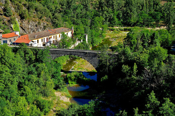 Canvas Print - Pont, Vallée du Duzon,Saint-Barthelemy-le-plain, Ardèche, Auvergne-Rhône-Alpes, France