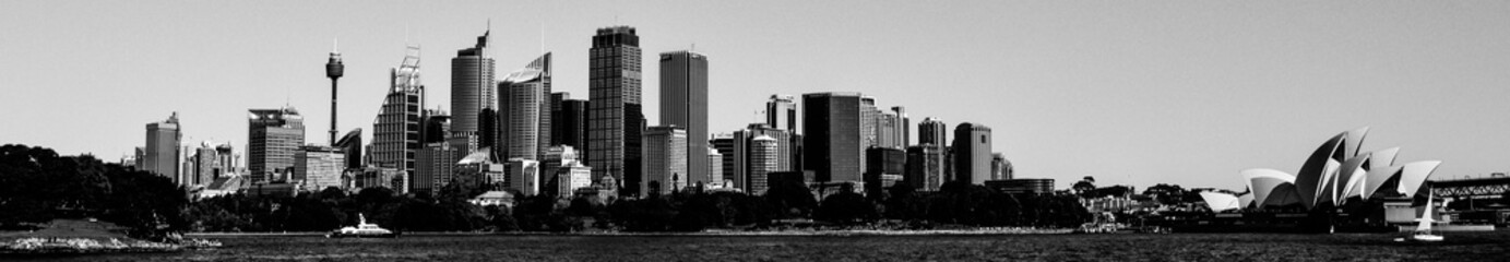  black and white sydney skyline view