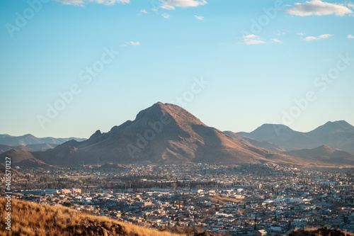 Fototapeta Cerro de la cruz en chihuahua mexico