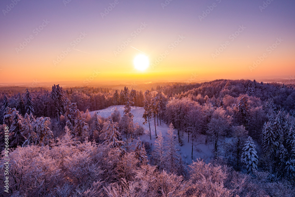Zima śnieg zachód słońca las kaszuby wieżyca - obrazy, fototapety, plakaty 
