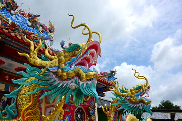 Wall Mural - Shrine is decorated in Chinese style. Is a tourist attraction for tourists to pay homage to Chinese gods in Chonburi, Thailand