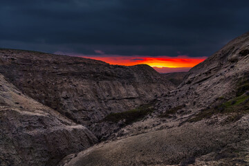 Wall Mural - colorful sunset in the mountains