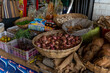 Nüssen, Gewürze und andere Lebensmittel auf einem Markt in Sri Lanka
