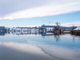 Fototapeta  - Pfäffiker See im Winter mit Schnee
