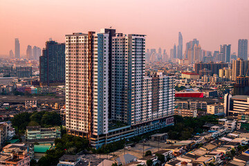 panoramic high-angle evening background of the city view,with natural beauty and blurred sunsets in the evening and the wind blowing all the time,showing the distribution of city center accommodation