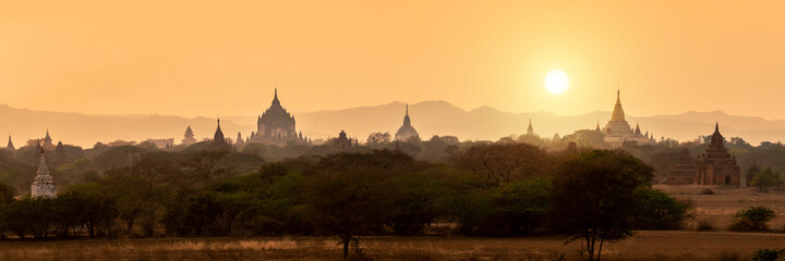 Wall Mural - Panorama of temples silhouettes in Bagan at sunset, Burma, Myanmar