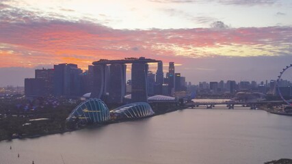 Wall Mural - Hyper lapse video 4K, Beautiful moment of Singapore and business and financial district, Modern building in the city center on February 4, 2020 in Singapore.