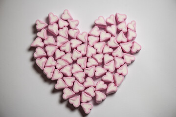 Poster - Marshmallows in the shape of a heart for Valentine's Day