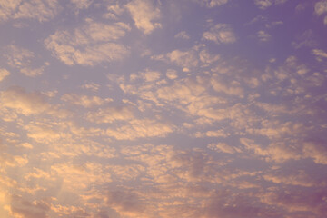 Wall Mural - Beautiful vanilla sky with cloud before sunset