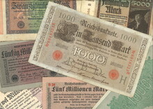 Old Historic German Inflation Bank Notes. The Rentenmark Was A Currency Issued On 15 November 1923 To Stop The Hyperinflation Of 1922 And 1923 In Weimar Germany.