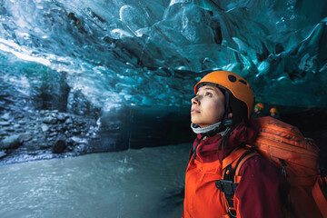 Breiðamerkurjökull ice cave